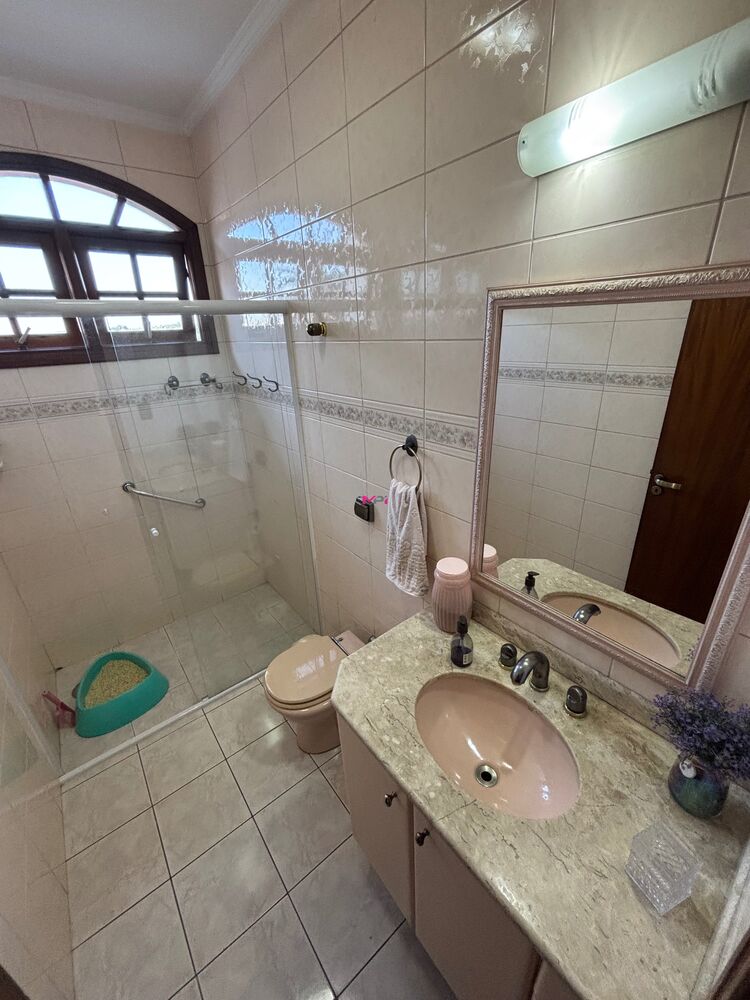 Casa à venda com 4 quartos, 454m² - Foto 2