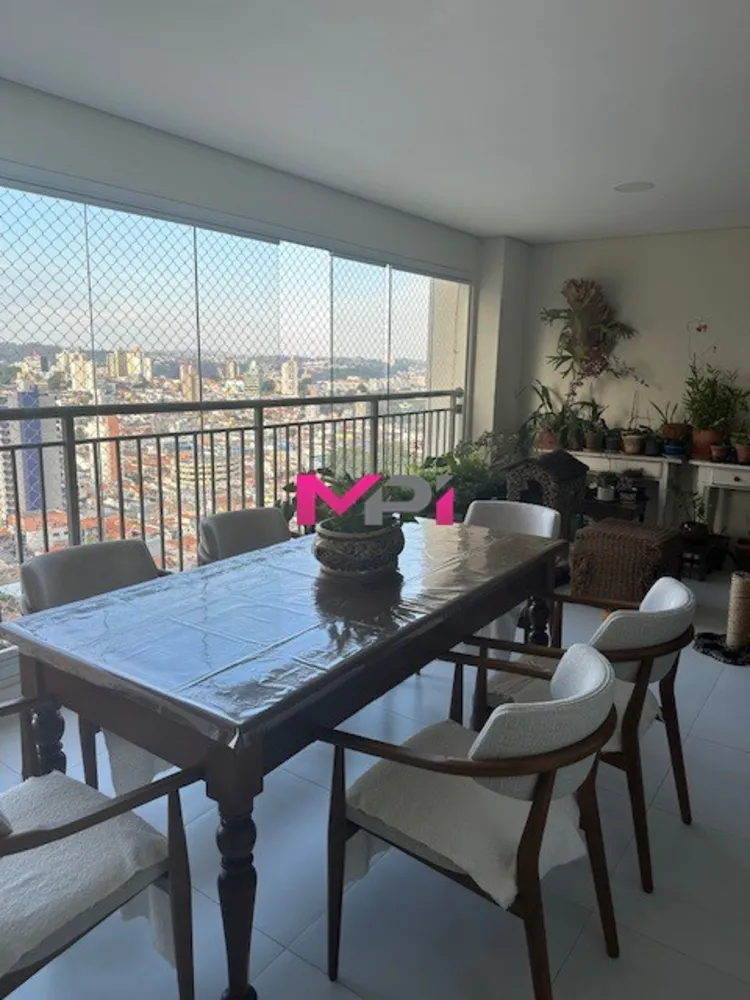 Apartamento, 3 quartos, 152 m² - Foto 2
