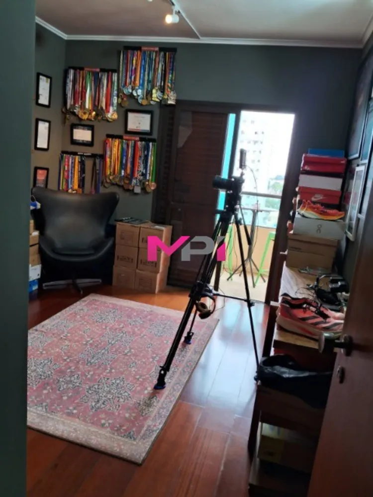 Apartamento, 4 quartos, 230 m² - Foto 1