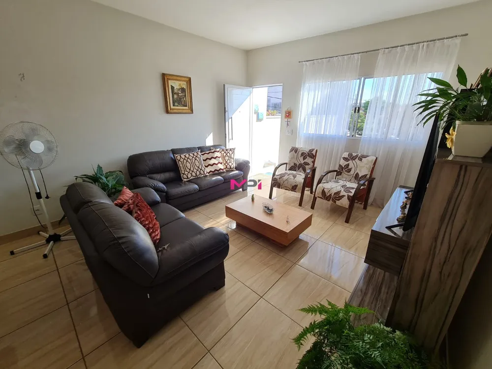 Casa, 3 quartos, 200 m² - Foto 4