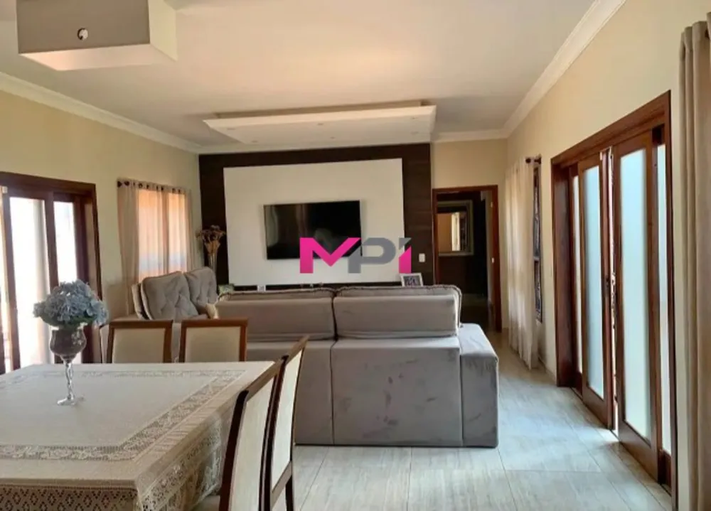 Apartamento, 3 quartos, 130 m² - Foto 1