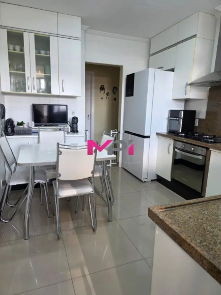 Apartamento, 3 quartos, 130 m² - Foto 4
