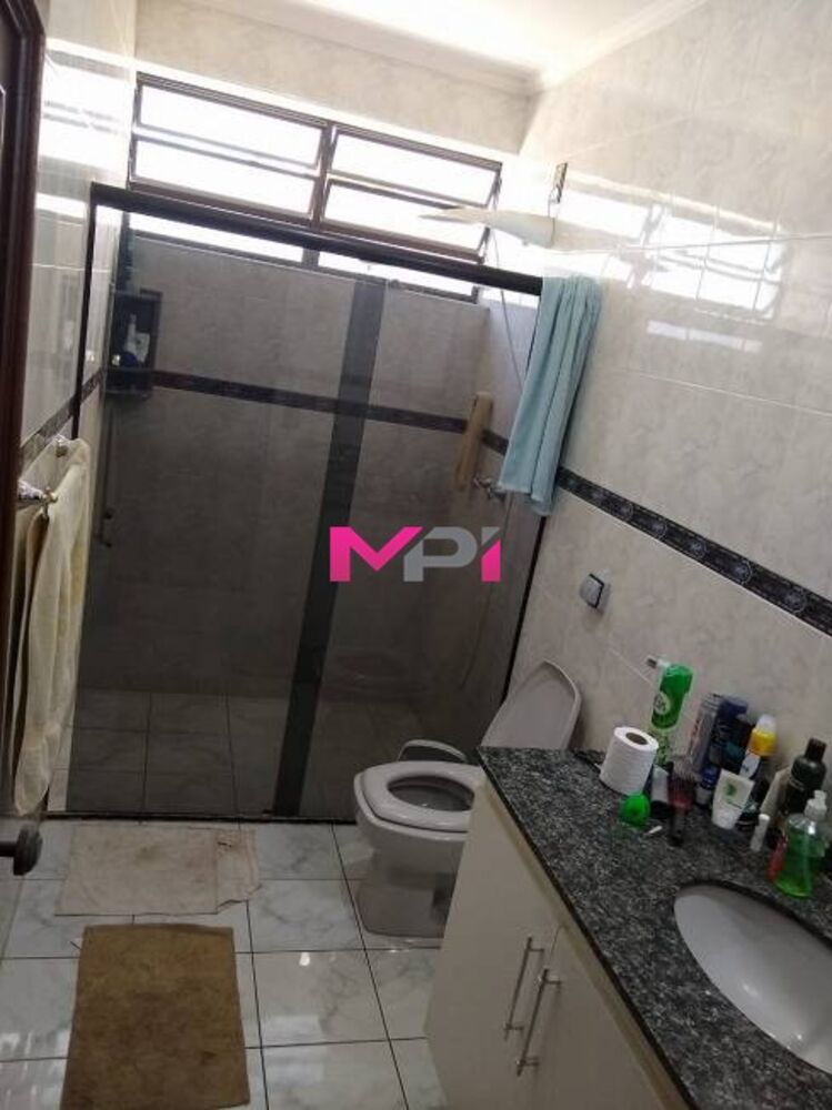 Sobrado, 4 quartos, 372 m² - Foto 2