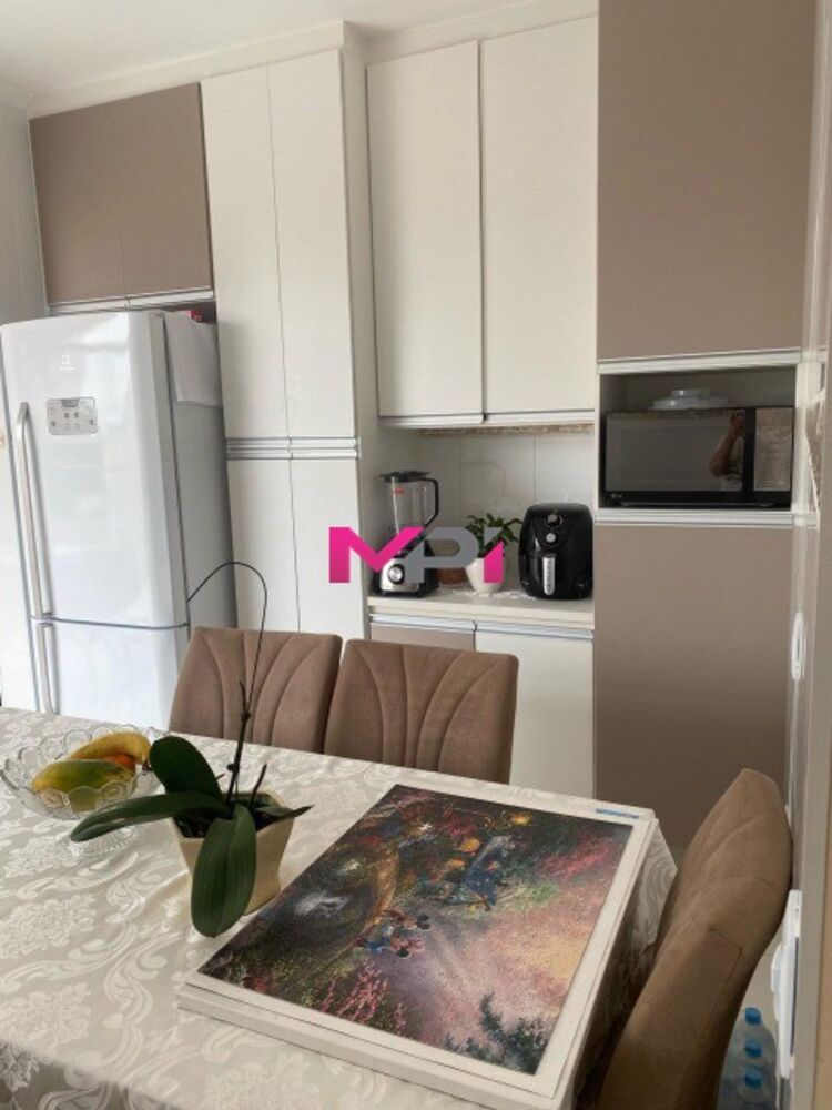 Sobrado à venda com 3 quartos, 269m² - Foto 3
