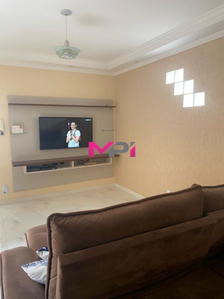 Sobrado à venda com 3 quartos, 269m² - Foto 2