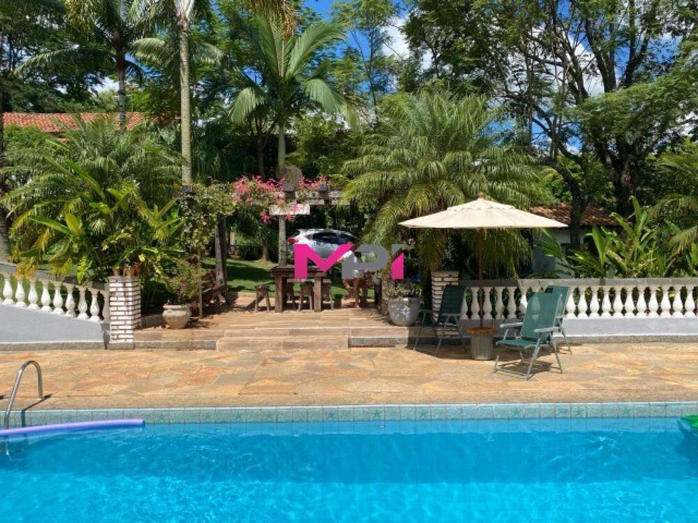 Sobrado à venda com 3 quartos, 252m² - Foto 2