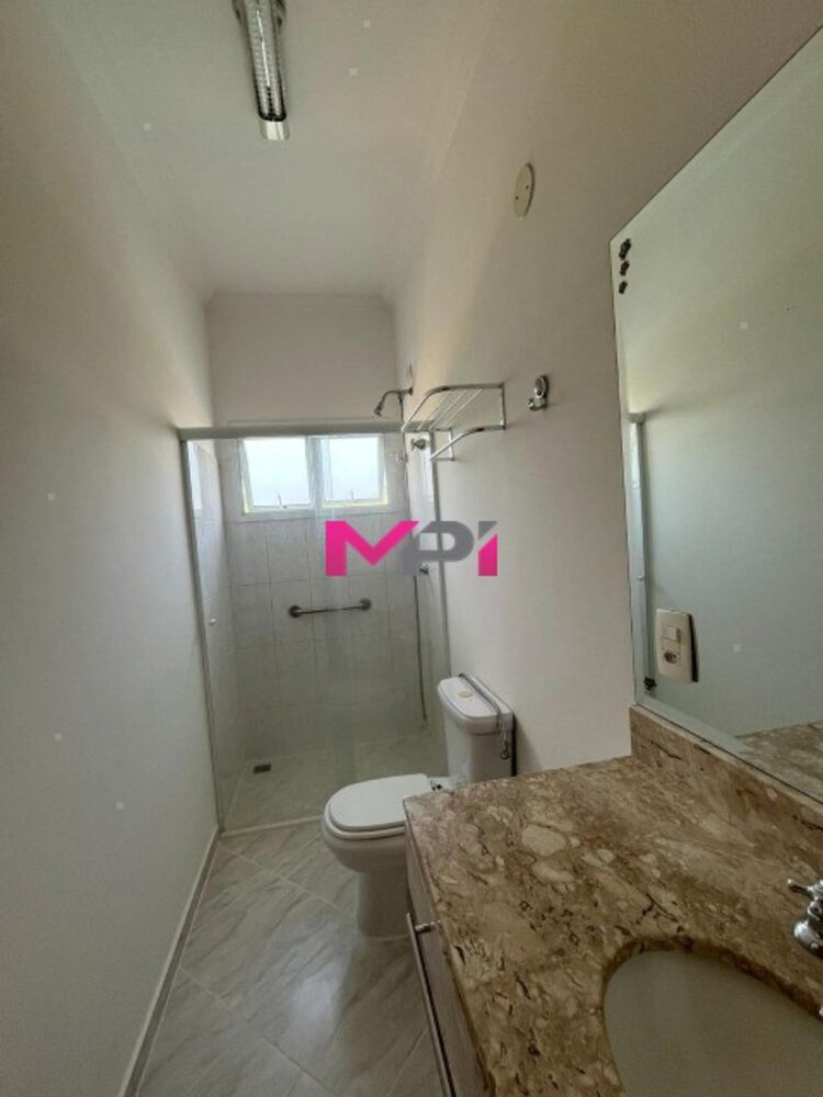 Casa de Condomínio para alugar com 4 quartos, 360m² - Foto 11