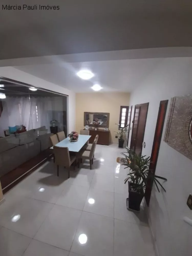 Sobrado à venda com 3 quartos, 234m² - Foto 8