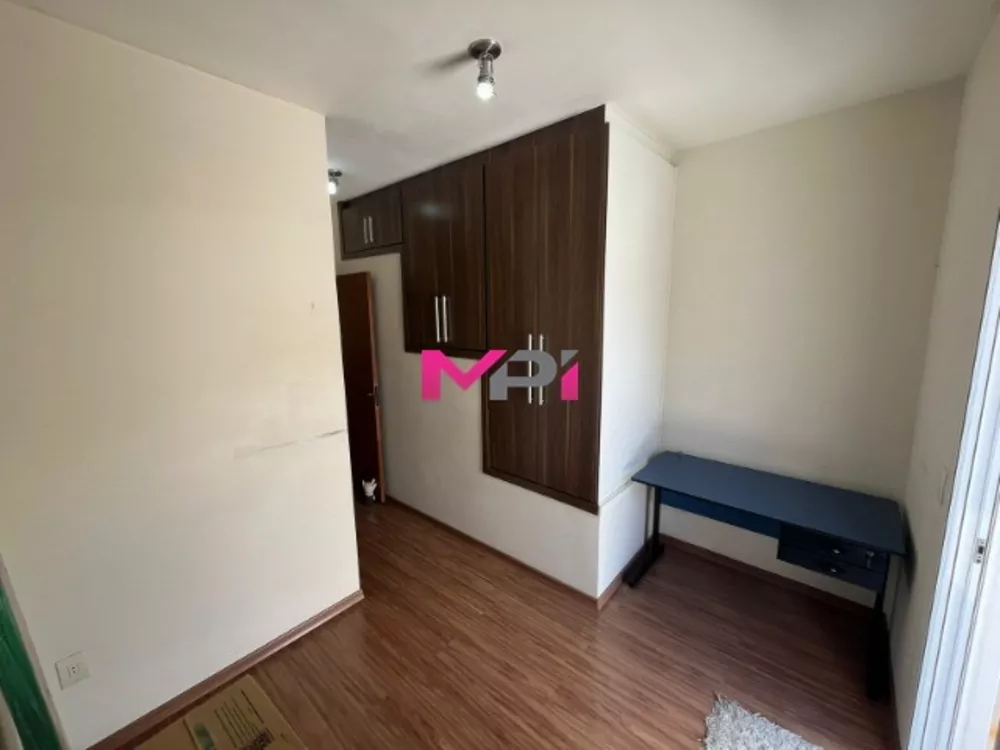 Casa à venda com 3 quartos, 167m² - Foto 8