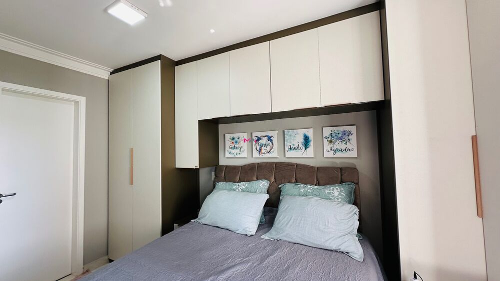 Apartamento à venda com 2 quartos, 66m² - Foto 15