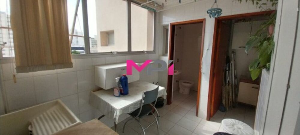 Apartamento para alugar com 2 quartos, 102m² - Foto 8