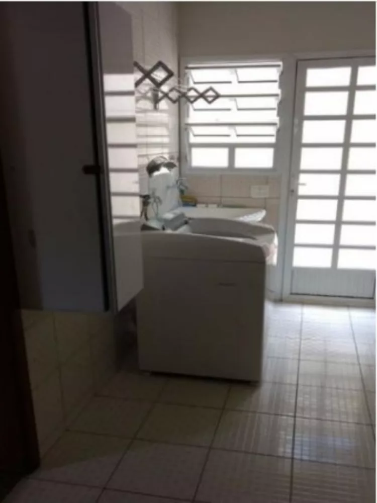 Sobrado à venda com 4 quartos, 460m² - Foto 9