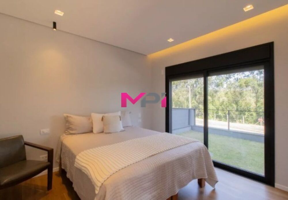 Sobrado, 3 quartos, 272 m² - Foto 2