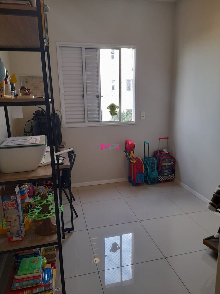 Apartamento à venda com 3 quartos, 82m² - Foto 4