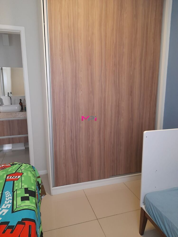 Apartamento à venda com 3 quartos, 82m² - Foto 2