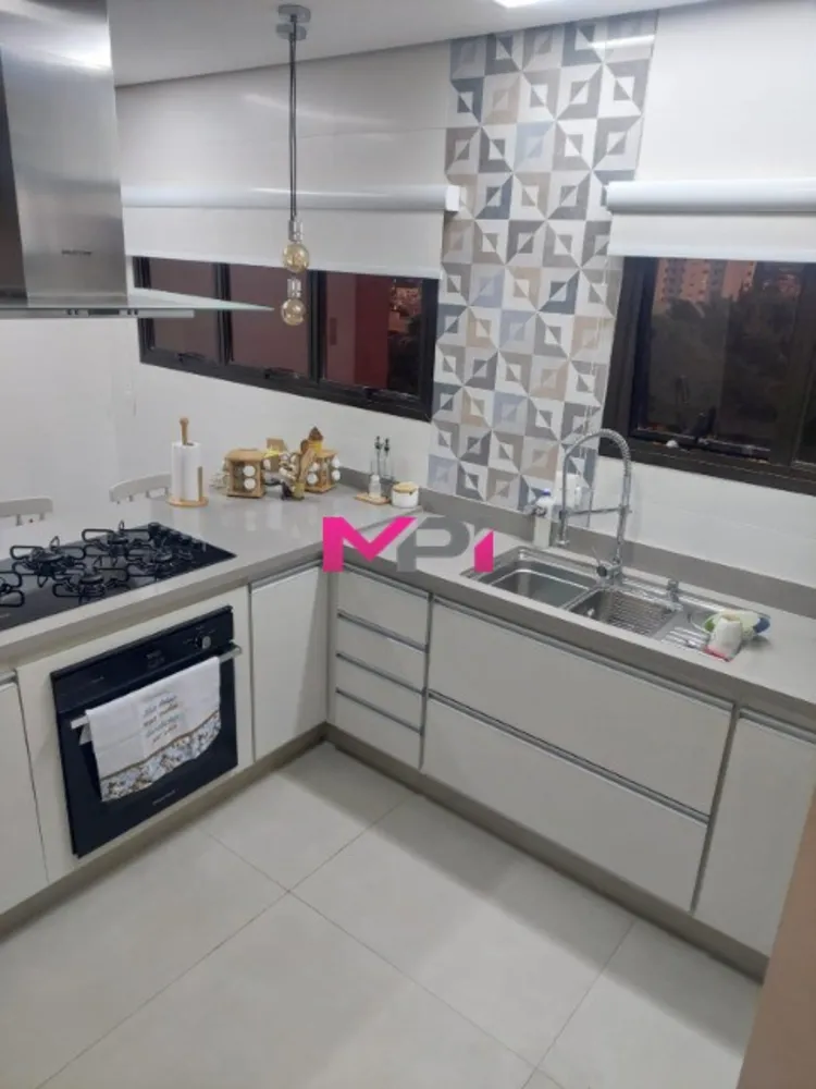 Apartamento, 3 quartos, 147 m² - Foto 3