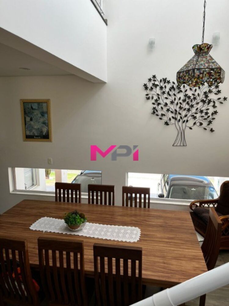 Casa de Condomínio à venda com 3 quartos, 272m² - Foto 5