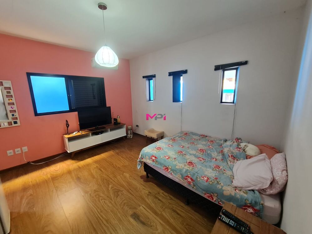 Sobrado, 3 quartos, 270 m² - Foto 5