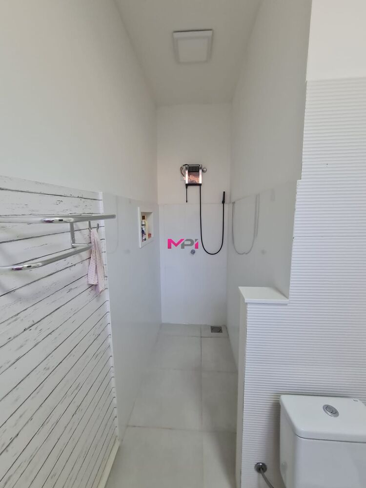 Sobrado, 3 quartos, 270 m² - Foto 1