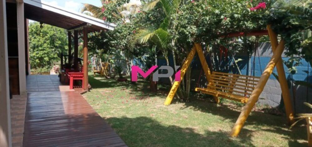 Chácara à venda com 3 quartos, 196m² - Foto 5