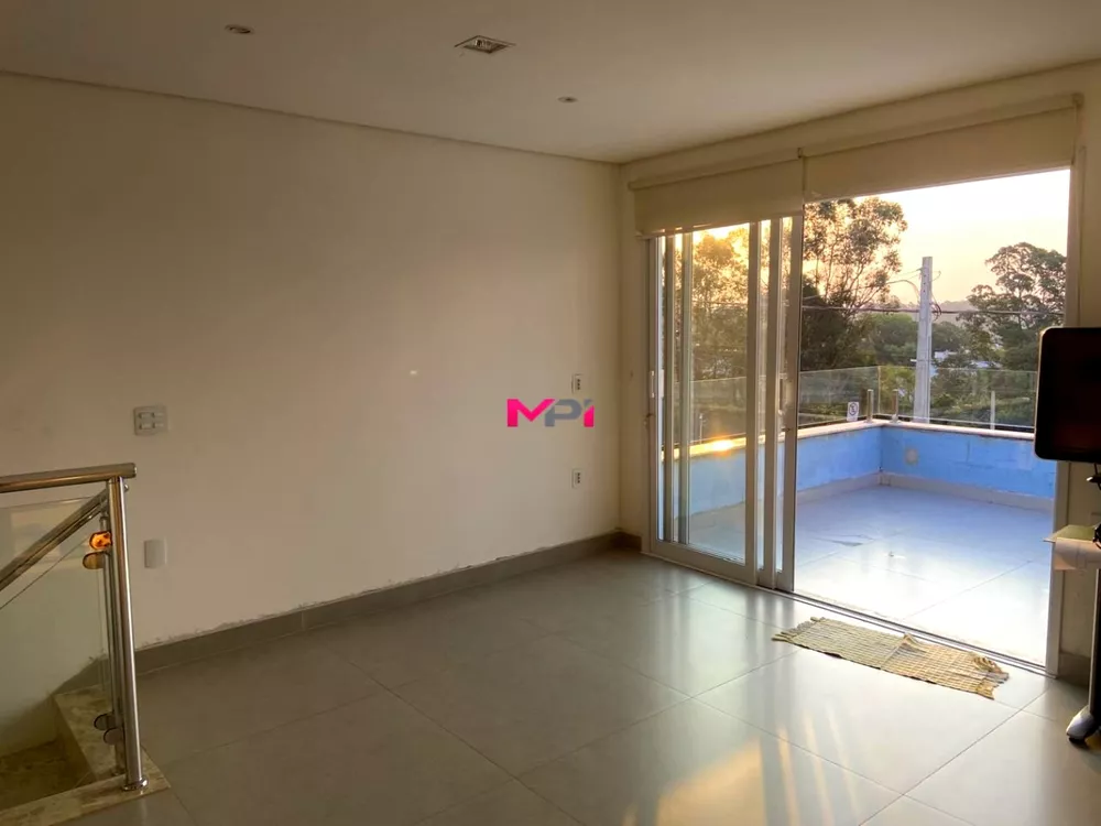 Sobrado à venda com 3 quartos, 240m² - Foto 11