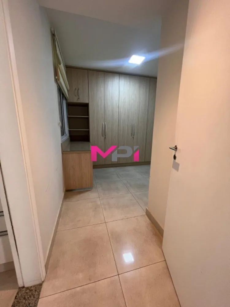 Apartamento, 3 quartos, 166 m² - Foto 2