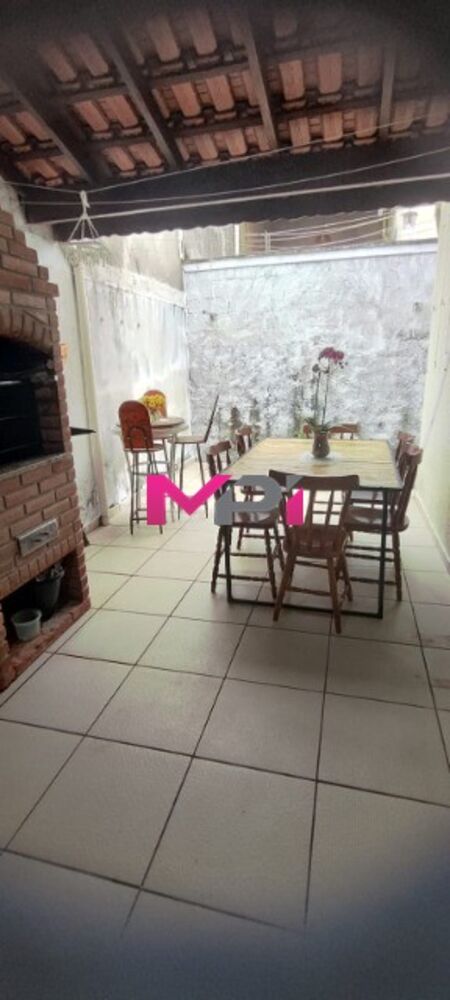 Casa de Condomínio à venda com 2 quartos, 127m² - Foto 4