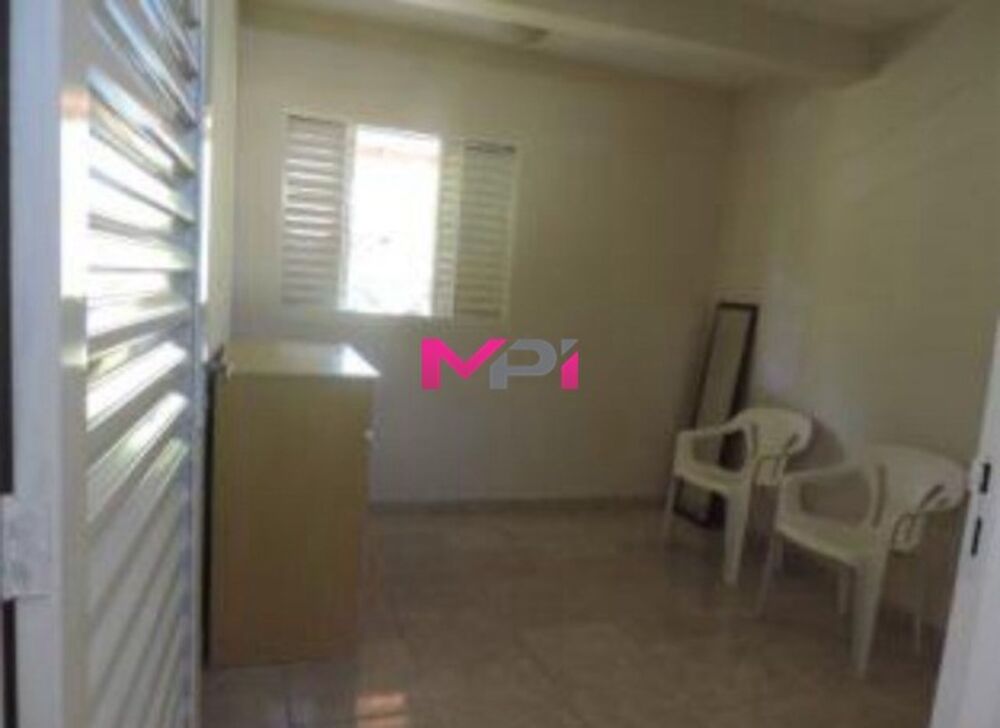 Casa, 2 quartos, 600 m² - Foto 3