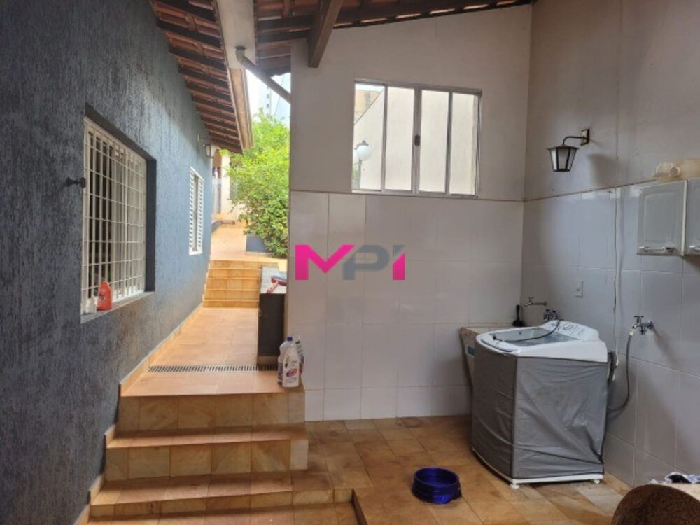 Casa, 4 quartos, 230 m² - Foto 5