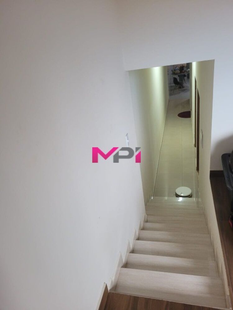 Casa, 4 quartos, 230 m² - Foto 4