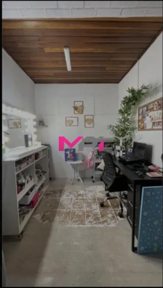 Casa, 3 quartos, 114 m² - Foto 1