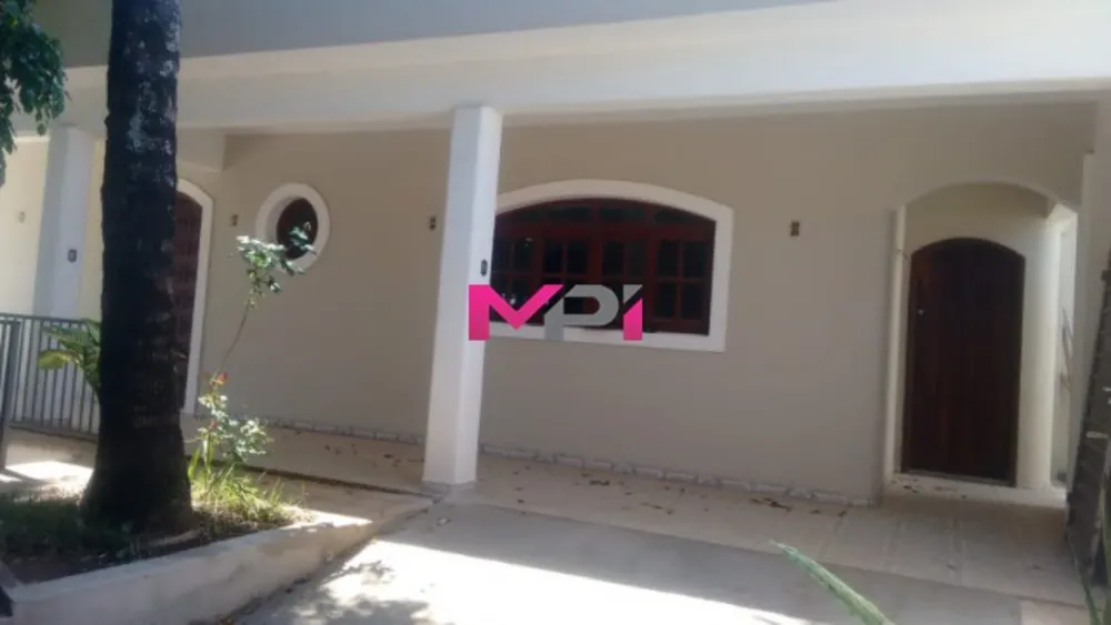 Sobrado, 4 quartos, 206 m² - Foto 1