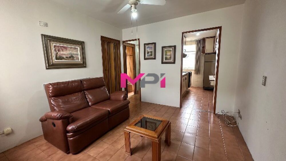 Apartamento à venda com 1 quarto, 44m² - Foto 1