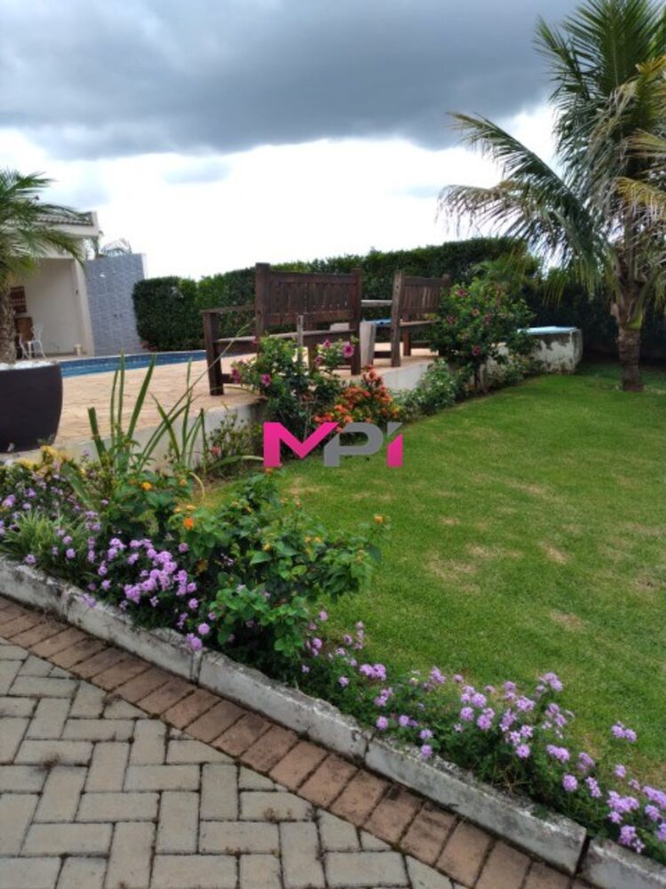 Casa de Condomínio à venda com 4 quartos, 398m² - Foto 8