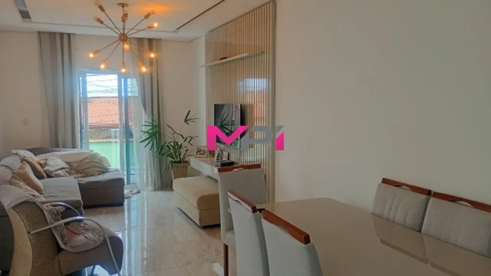 Casa, 3 quartos, 210 m² - Foto 1