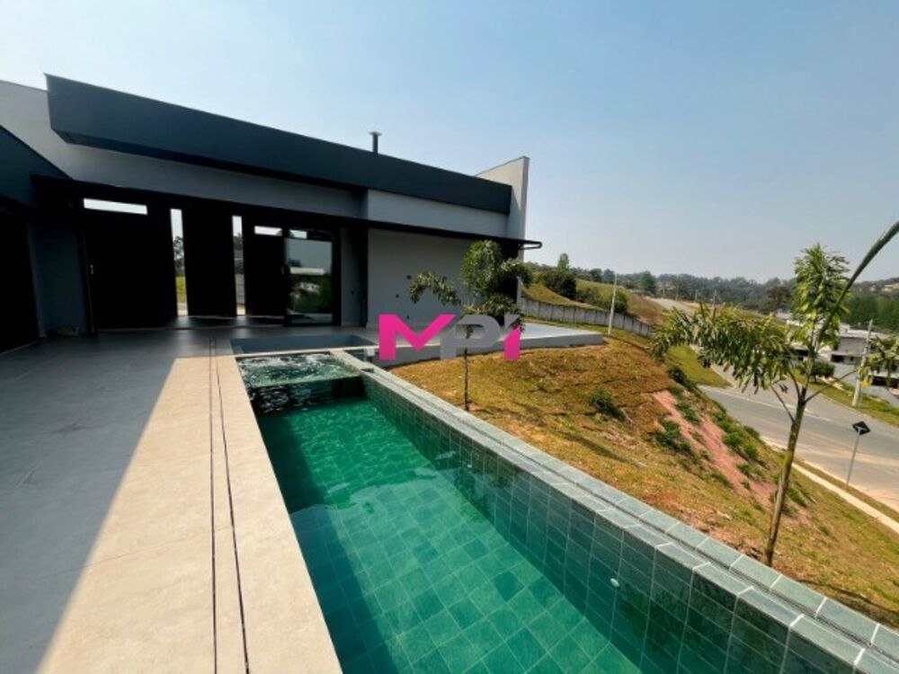 Casa de Condomínio à venda com 4 quartos, 255m² - Foto 4