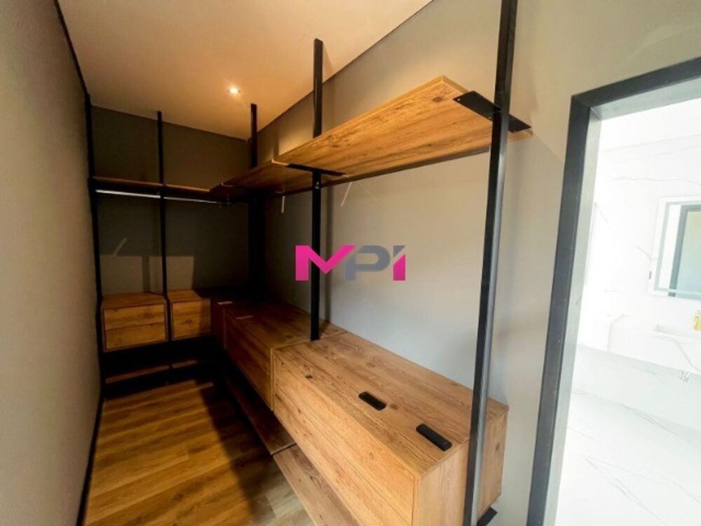 Casa de Condomínio à venda com 4 quartos, 255m² - Foto 15