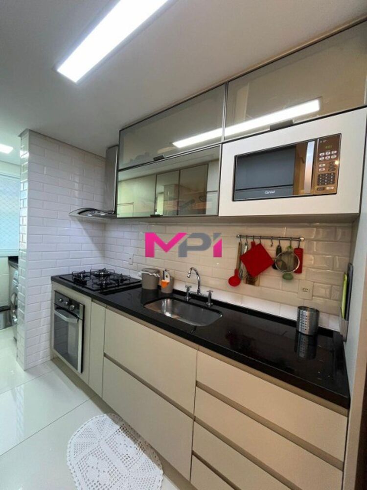 Apartamento à venda com 2 quartos, 66m² - Foto 9
