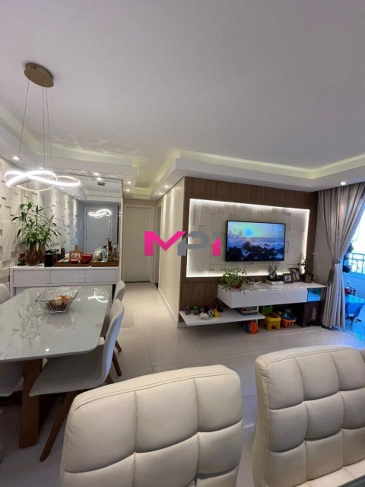Apartamento à venda com 2 quartos, 66m² - Foto 4