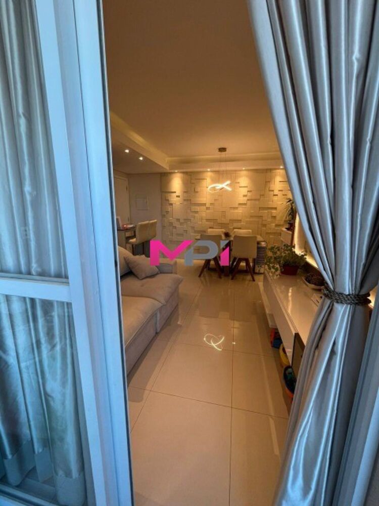 Apartamento à venda com 2 quartos, 66m² - Foto 5