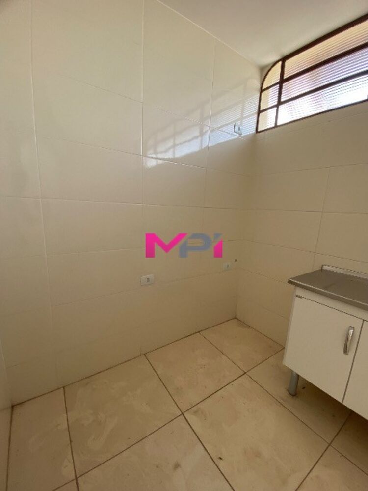 Casa à venda com 3 quartos, 667m² - Foto 9