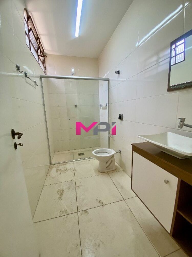 Casa à venda com 3 quartos, 667m² - Foto 26