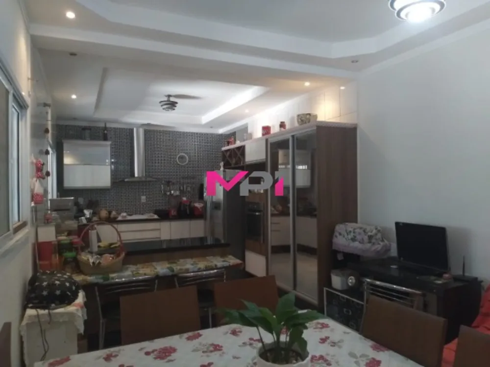 Chácara, 6 quartos, 3535 m² - Foto 2