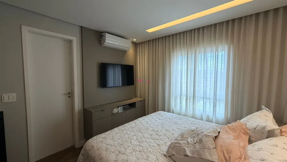 Apartamento, 3 quartos, 145 m² - Foto 2