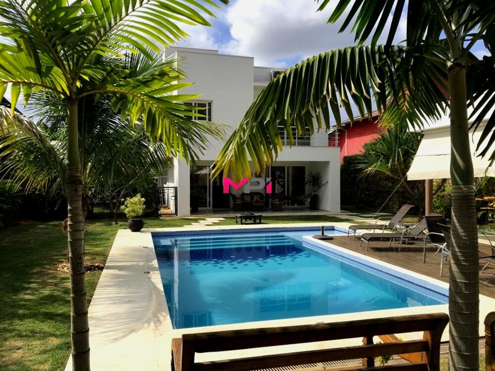 Casa de Condomínio à venda com 3 quartos, 403m² - Foto 1