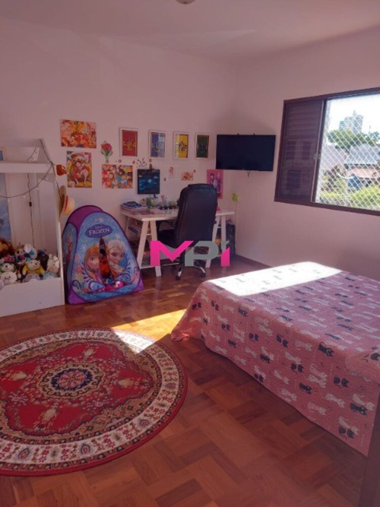 Sobrado, 4 quartos, 228 m² - Foto 1