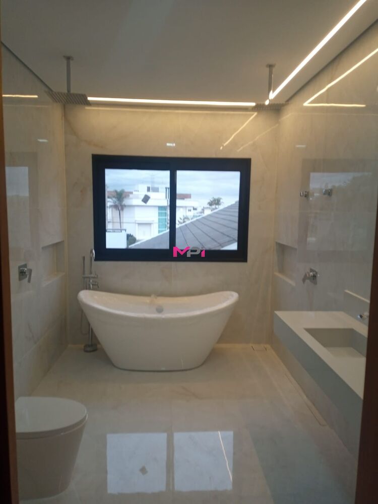 Sobrado à venda com 4 quartos, 500m² - Foto 3