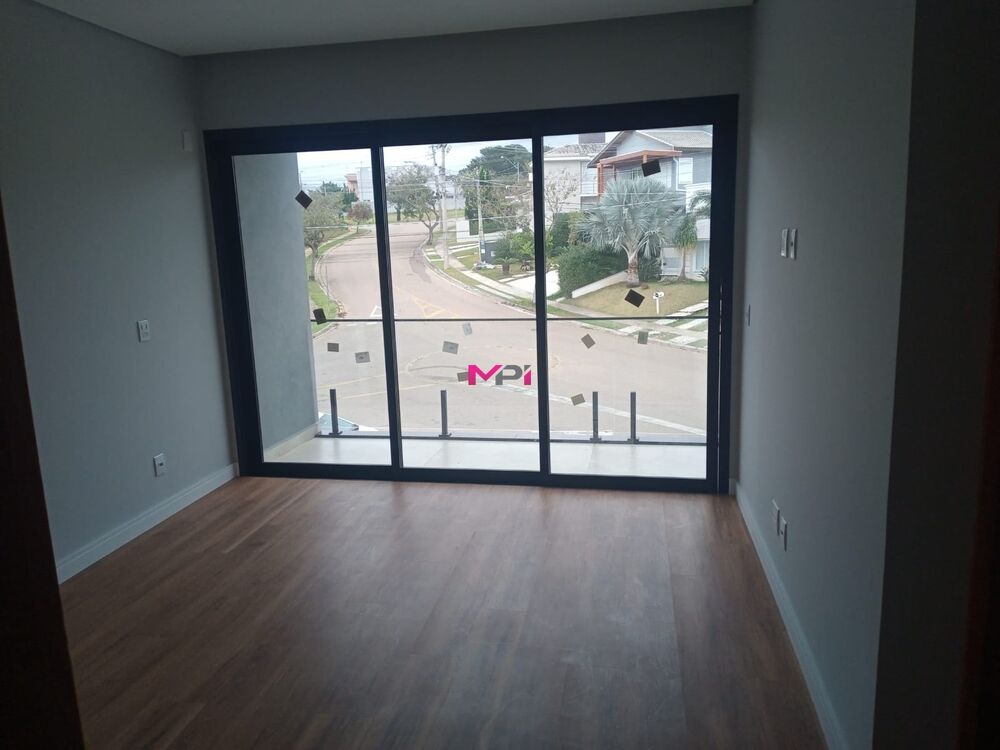 Sobrado à venda com 4 quartos, 500m² - Foto 2