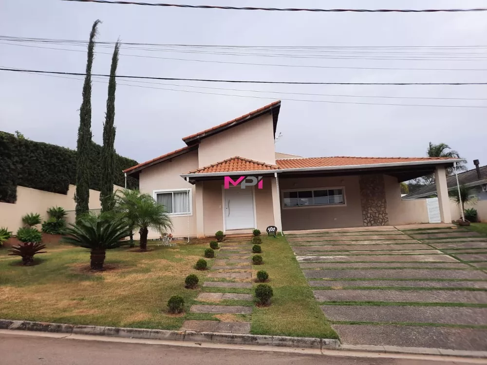 Casa de Condomínio à venda com 3 quartos, 293m² - Foto 2