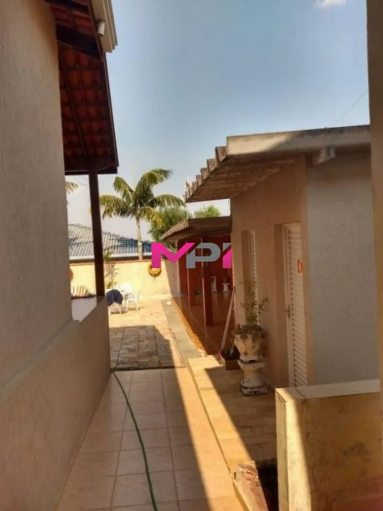 Chácara, 3 quartos, 3000 m² - Foto 2